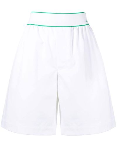 Bottega Veneta Pantalones cortos con logo bordado - Blanco