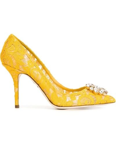 Dolce & Gabbana Lace rainbow pumps with brooch detailing - Jaune