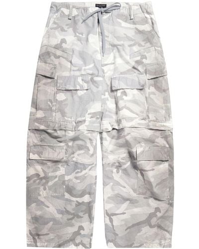 Balenciaga Pantalon Cargo à imprimé camouflage - Blanc