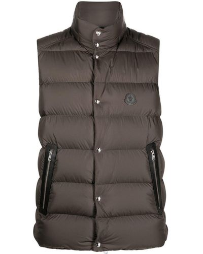 Moncler Logo-patch Padded Gilet - Brown