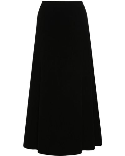 Closed Knitted Midi Skirt - Black