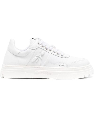Patrizia Pepe Logo-patch canvas sneakers - Weiß