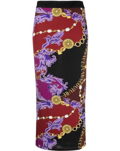 Versace Falda midi con estampado Logo Couture - Rojo