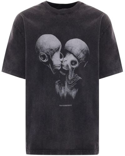Han Kjobenhavn Aliens Kissing-print T-shirt - Black