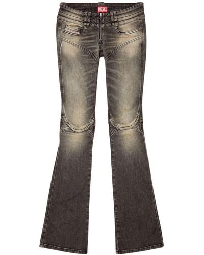 DIESEL Tief sitzende Bootcut-Jeans - Grau