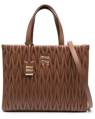 Miu Miu Handtasche aus Matelassé-Leder - Braun