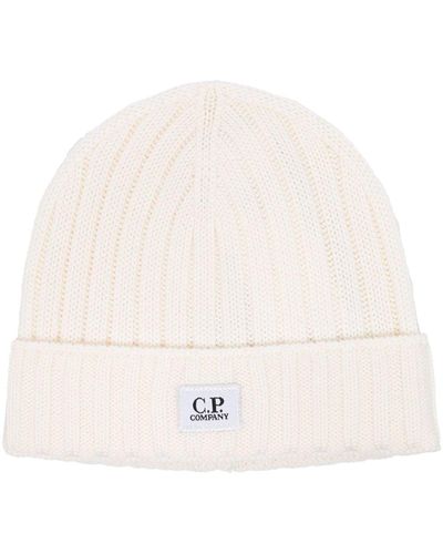 C.P. Company Gerippte Mütze mit Logo-Patch - Natur