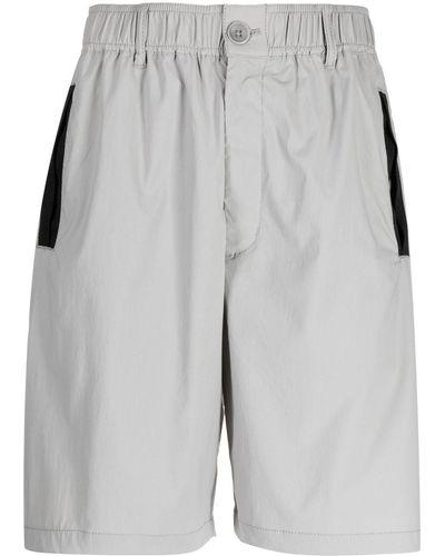 Izzue Shorts con parche del logo - Gris