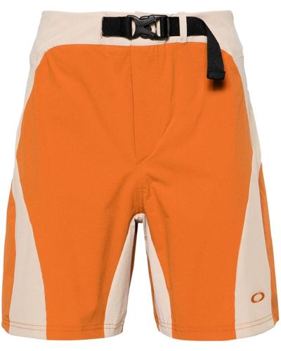 Oakley Latitude Arc Panelled Shorts - Orange