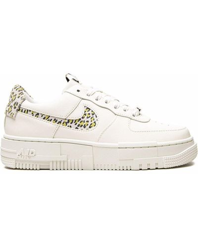 Nike Air Force 1 Pixel Trainer - White