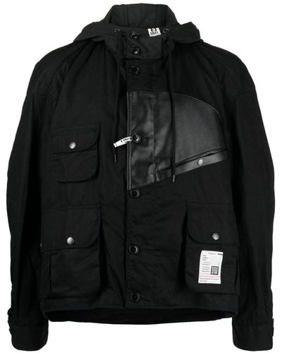 Maison Mihara Yasuhiro Chaqueta con capucha y múltiples bolsillos - Negro
