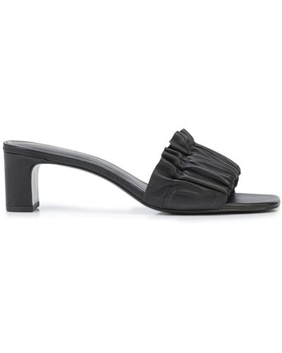 Reformation Mules con ruches Shereen - Nero