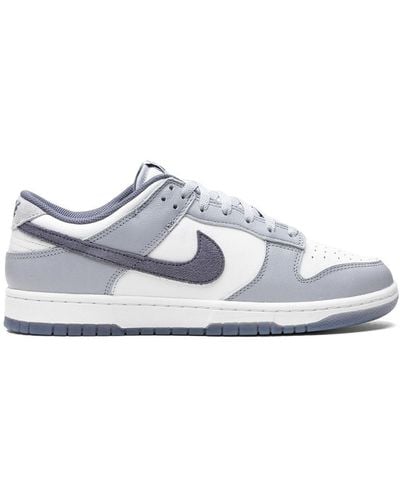 Nike Dunk Low "Light Carbon" Sneakers - Weiß