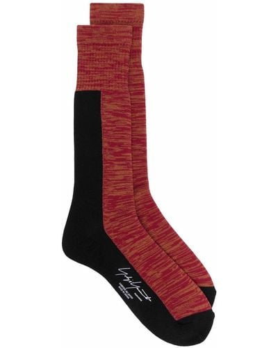 Yohji Yamamoto Calcetines de media caña con motivo - Rojo