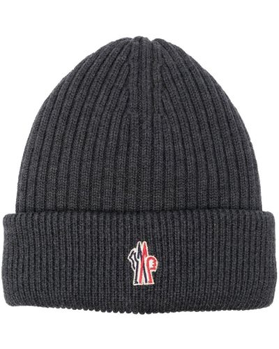 3 MONCLER GRENOBLE Ribbed-knit Logo-patch Beanie Hat - Grey