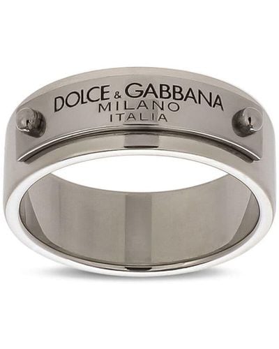 Dolce & Gabbana Engraved-logo Plaque Band Ring - Metallic