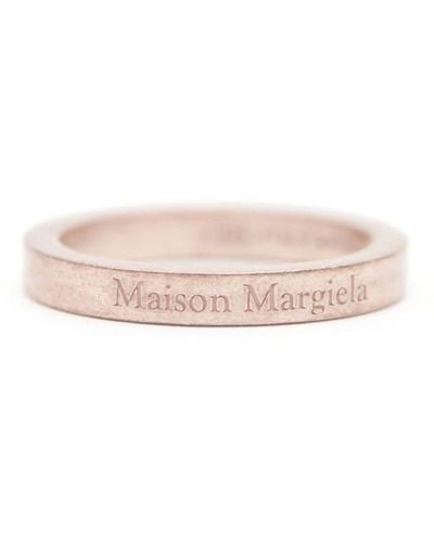 Maison Margiela Ring mit Logo-Gravur - Pink