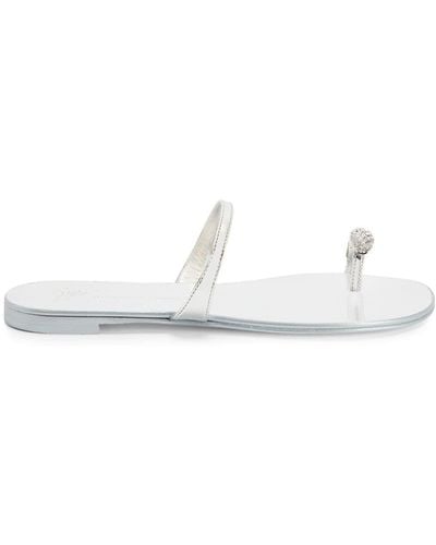 Giuseppe Zanotti Ring Embellished Toe-loop Flat Sandals - White