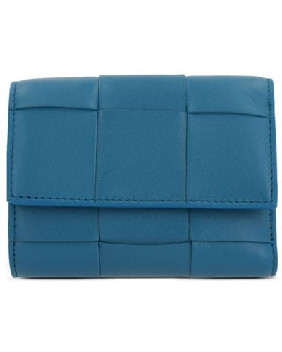 Bottega Veneta Cassette Tri-fold Leather Wallet - Blauw