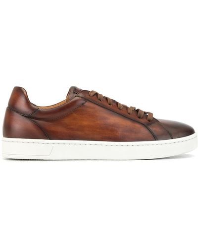 Magnanni Flat Low Top Trainers - Brown