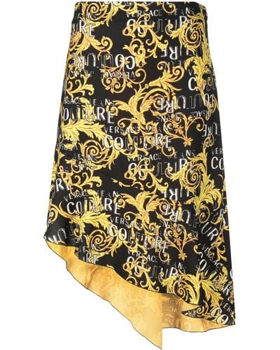 Versace Falda midi asimétrica con estampado Logo Couture - Amarillo