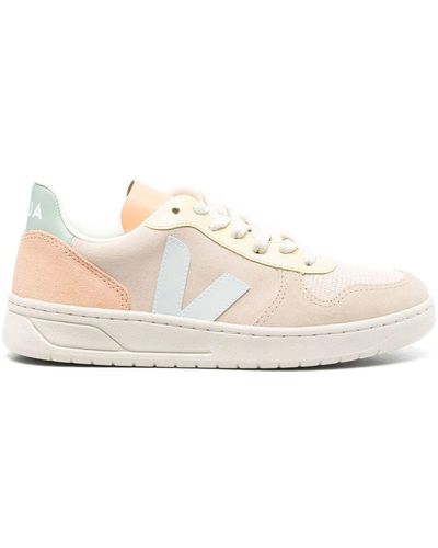 Veja Baskets V-10 en daim - Rose