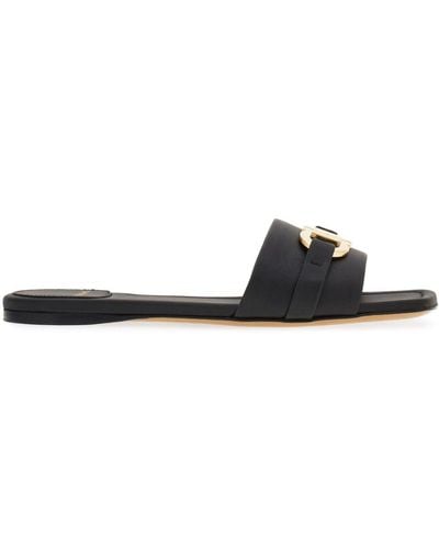 Ferragamo Damen Flacher Slide mit Gancini - Weiß