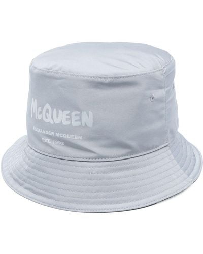 Alexander McQueen Sombrero de pescador con logo estampado - Gris