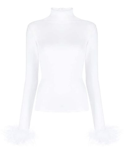 Atu Body Couture Top con cuello vuelto y detalle de plumas - Blanco