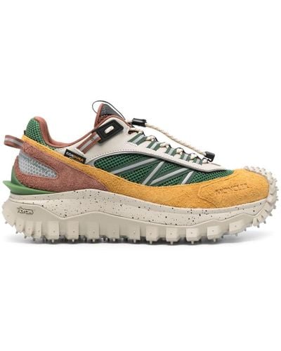 Moncler Trailgrip Sneakers aus Wildleder - Grün