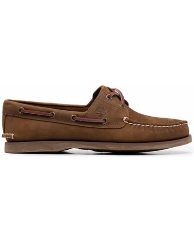 Timberland Chaussures bateau en cuir à détails de coutures - Marron