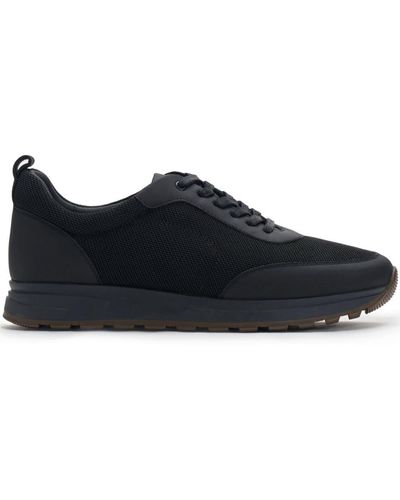 12 STOREEZ Mesh-panelled Leather Trainers - Black