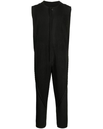 Homme Plissé Issey Miyake Plissierter Jumpsuit mit weitem Bein - Schwarz