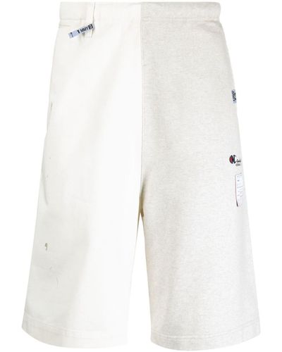 Maison Mihara Yasuhiro Shorts mit Logo-Patch - Weiß