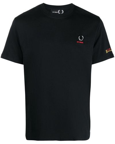 Fred Perry Camiseta con parche del logo - Negro