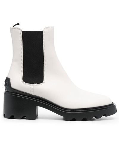 Tod's Round-toe Ankle Boots - White