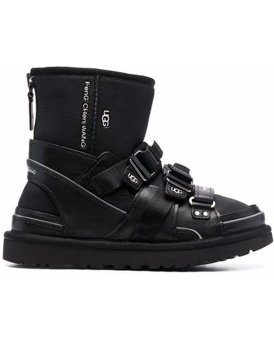 UGG Embroidered-logo Snow Boots - Black