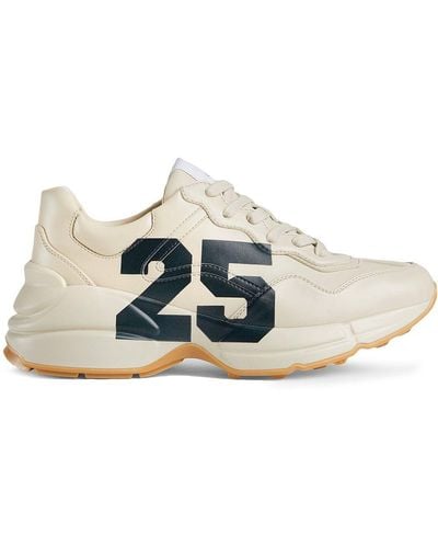 Gucci Baskets Rhyton avec « 25 » - Blanc