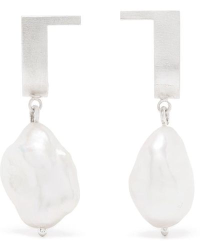 Hsu Jewellery Unfinishing Line Curve Pearl Earrings - White
