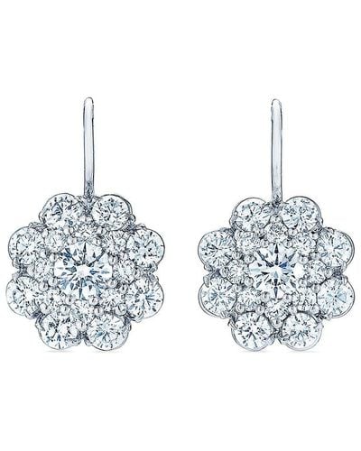 Kwiat Boucles d'oreilles Cluster Double Halo en or blanc 18ct ornées de diamants - Métallisé