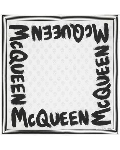 Alexander McQueen Écharpe à logo imprimé - Noir