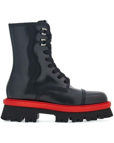 Ferragamo Combat Boots Met Chunky Zool - Zwart