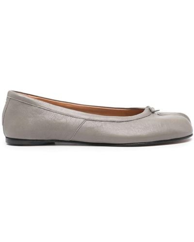 Maison Margiela Tabi Leather Ballerina Shoes - Gray
