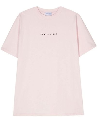 FAMILY FIRST T-Shirt mit Logo-Print - Pink
