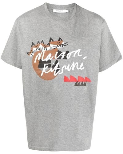 Maison Kitsuné T-Shirt mit grafischem Print - Grau