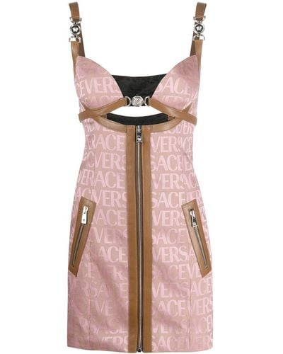 Versace Vestido corto con logo Allover - Rosa