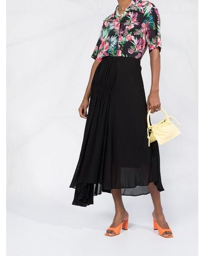 N°21 Asymmetric Pleated Skirt - Black