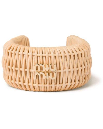 Miu Miu Gewebtes Armband mit Logo-Schild - Natur