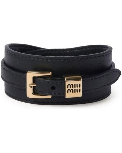 Miu Miu Bracciale in pelle con placca logo - Nero