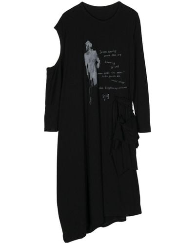 Yohji Yamamoto Slogan-print asymmetric dress - Schwarz